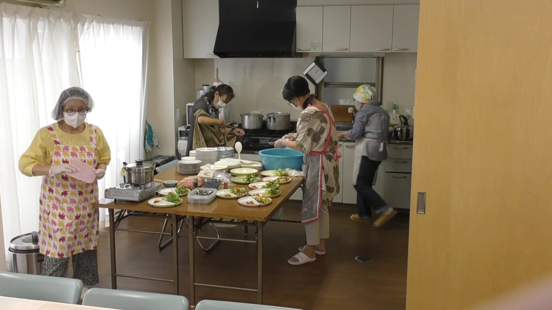 カレーバザー1